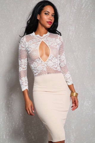 Chelsea Lace Keyhole